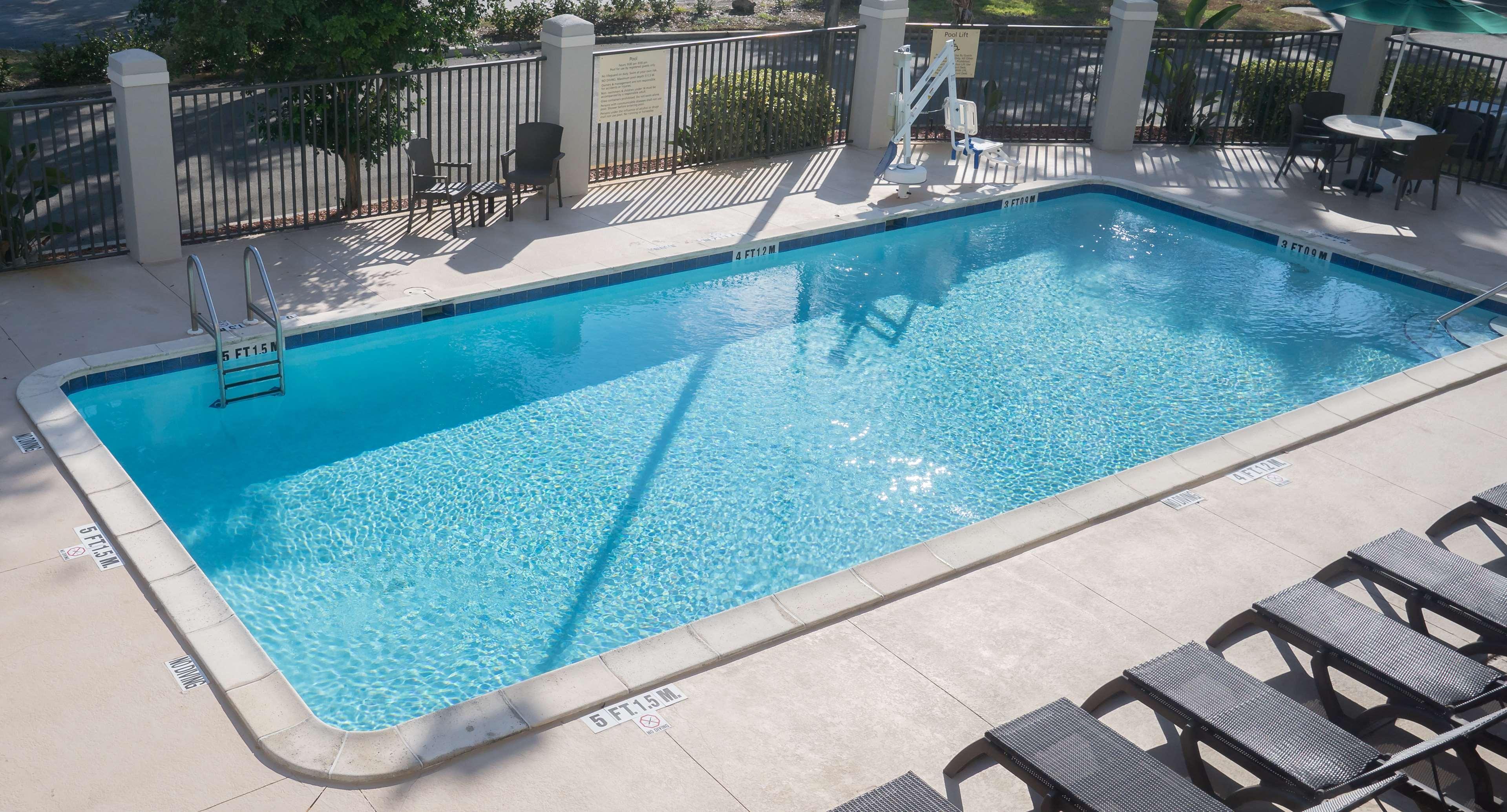 Hampton Inn Lakeland Exterior photo